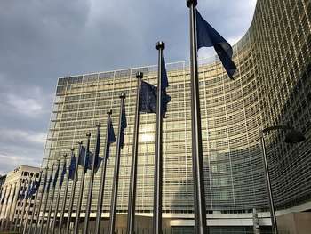 Accordo Commissione UE e piattaforme viaggi per condivisione dati 