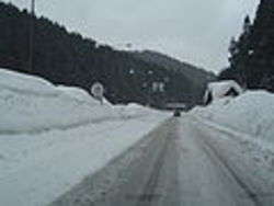 Snowy roads - foto di Matros 