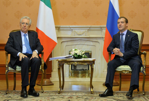 Monti e Medvedev - fonte: Governo